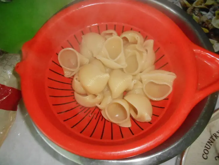 Филлини, фаршированные овощами и грибами: шаг 6