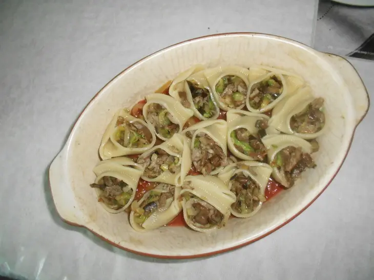 Филлини, фаршированные овощами и грибами: шаг 7