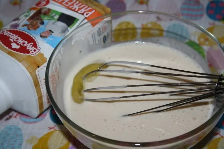 Веселые оладьи "вкуснотейчики" с ароматом топленого молока: шаг 2