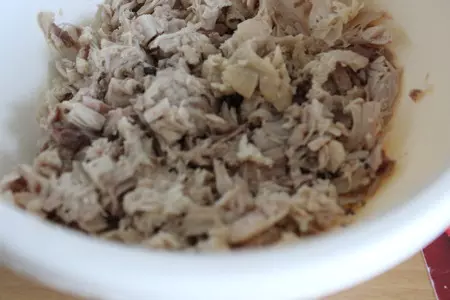 Заливное из куриных окорочков в мультиварке: шаг 7