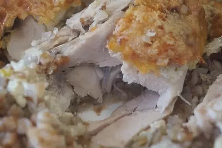 Курица запеченная с гречкой в духовке.: шаг 4