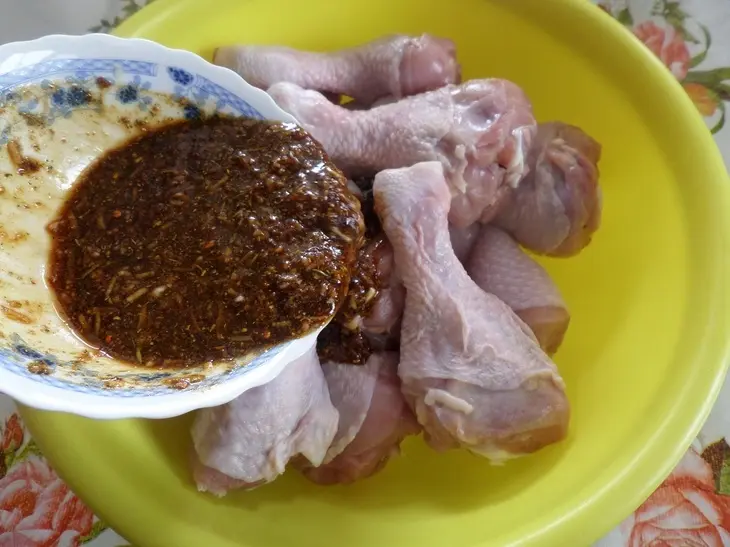 Запеченные куриные голени "ароматные": шаг 6