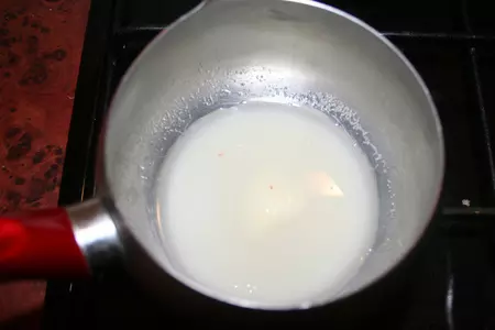 Пасха с шоколадом и клубничной панакотой: шаг 5