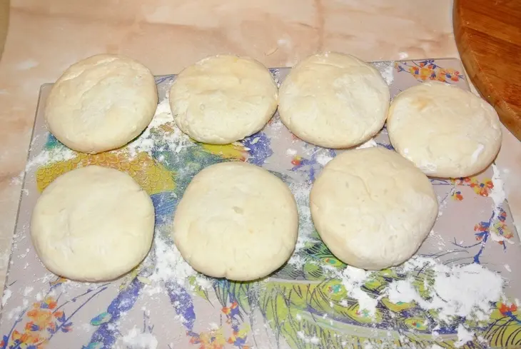 Сырники из творога с манкой.: шаг 5