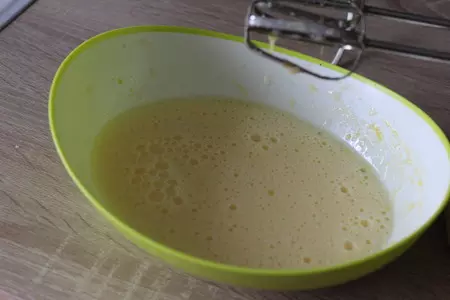 Пирог с яблоками: шаг 2