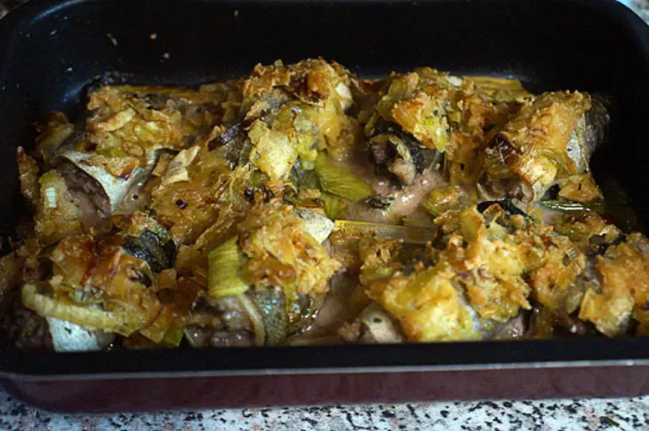 Рулетики из минтая с мясным фаршем: шаг 8