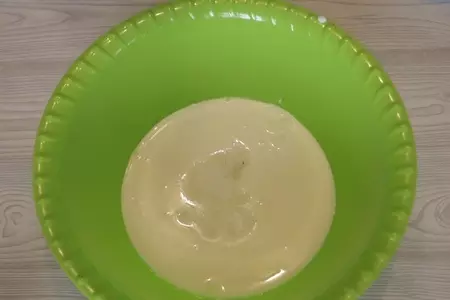 Очень быстрые сырные лепешки на кефире с начинкой.: шаг 1