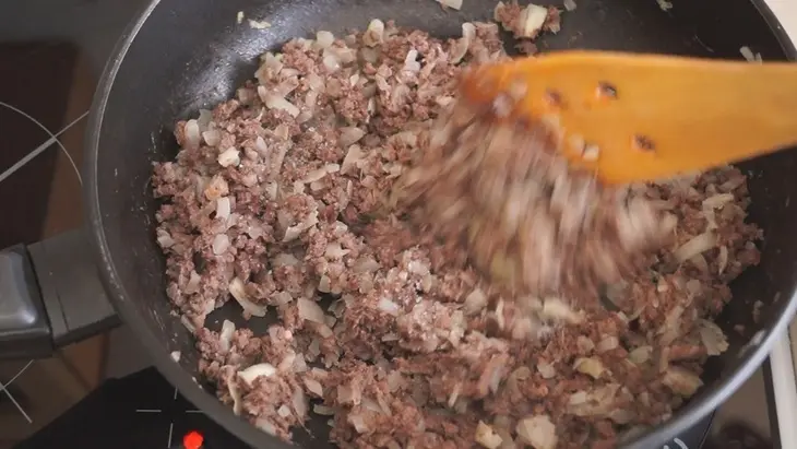 Ленивые чебуреки: шаг 3