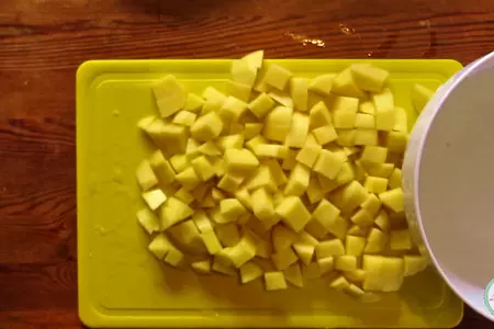 Настоящий красный борщ с фасолью. классический рецепт.: шаг 2