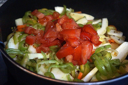 Говядина с овощами в сковороде: шаг 5