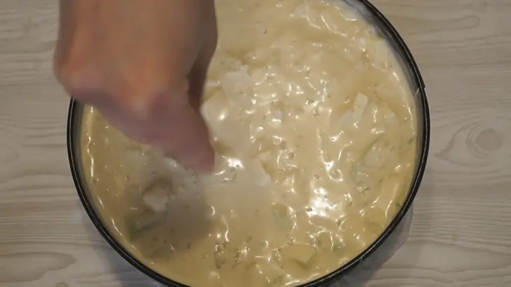 Заливной пирог с капустой, проще не бывает. очень и очень вкусный!: шаг 3