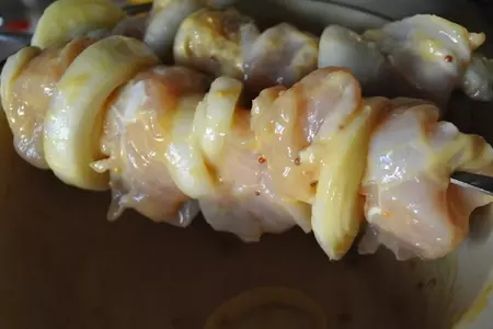 Сочный шашлык из куриных грудок в горчичном маринаде: шаг 3