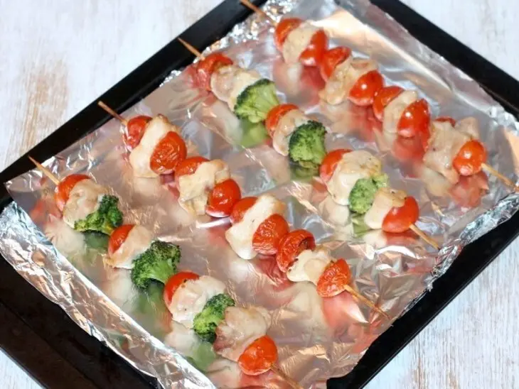 Шашлык "румяный" с курицей и овощами: шаг 3