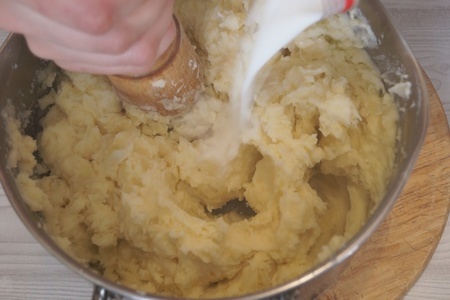 Пирожки слоистые с картошкой (кныш). очень просто и необыкновенно вкусно! : шаг 4