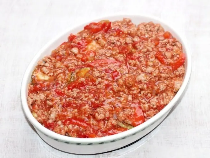 Мусака с сулугуни: шаг 15