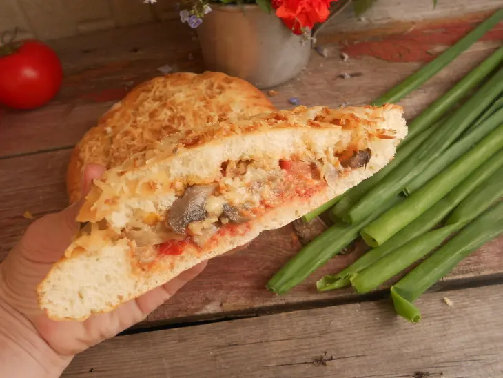 Пита с грибами, сыром и овощами: шаг 8