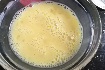 Колбаски в тесте: шаг 3