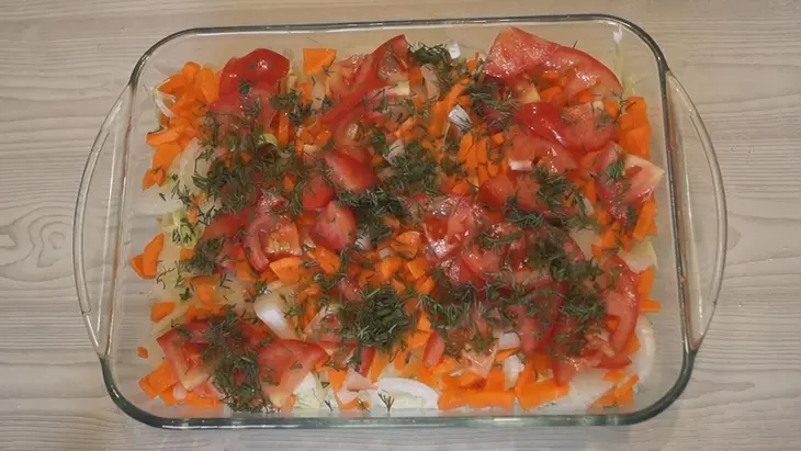 Сочная курочка на капустной подушке. просто, быстро и очень вкусно!: шаг 3