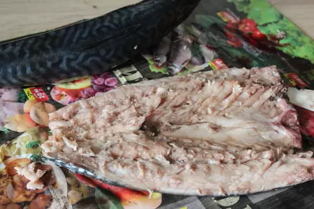 Пикантная скумбрия на решетке гриль: шаг 1