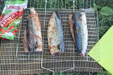 Пикантная скумбрия на решетке гриль: шаг 4