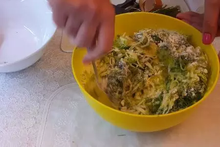 Оладьи из кабачков: шаг 3