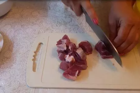 Гуляш из свинины: шаг 1