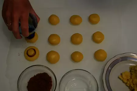 Печенье грибочки: шаг 4