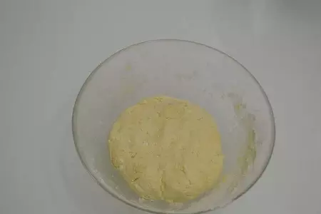 Творожные ушки: шаг 2