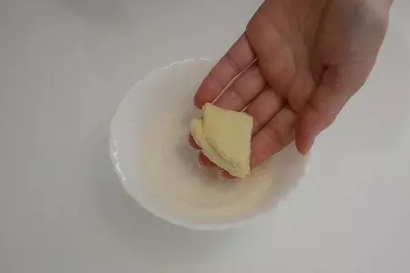 Творожные ушки: шаг 4
