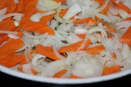 Рагу из нежной куриной печени со стручковой фасолью: шаг 1