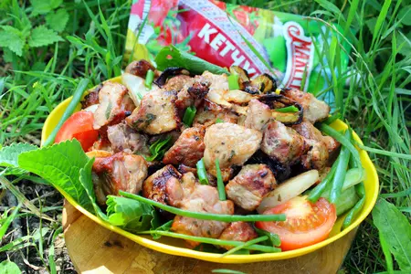 Шашлык из свинины (маринад на основе кетчупа): шаг 7