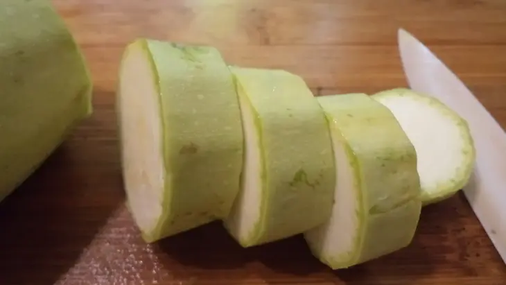 Куриная печень острая с кабачком и болгарским перцем!: шаг 3