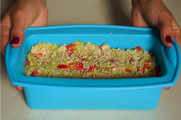 Запеканка из кабачков с крабовыми палочками | очень просто и безумно вкусно!: шаг 3