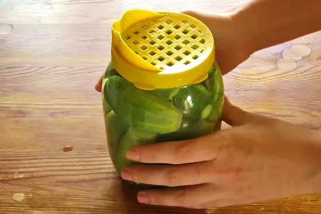 Солёные огурцы на зиму: шаг 5