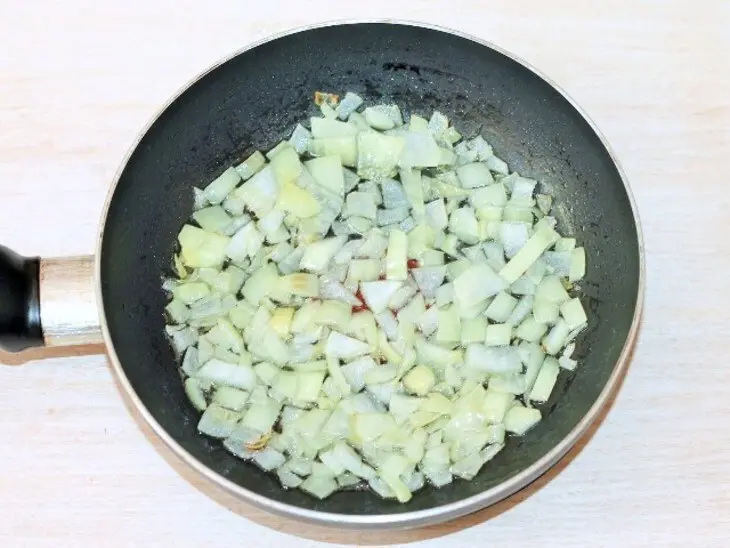 Лучший рецепт закуски "клумба" с кетчупом и чесночным маринадом «махеевъ»: шаг 6