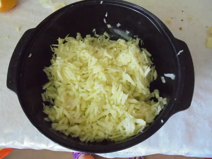 Лучший рецепт кабачковой запеканки с мясным фаршем и томатным кетчупом тм махеев: шаг 3