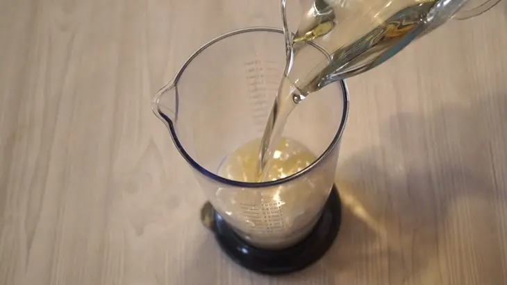 Невероятная вкуснятина к чаю из ничего за 2 минуты.: шаг 2