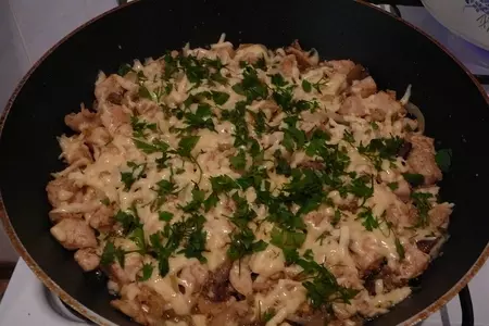 Куриная грудка, жареная с грибами: шаг 2