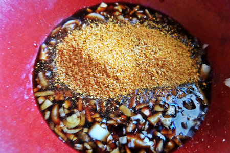 Лучшая шаверма с пикантной курочкой и чесночным соусом из майонеза "махеевъ": шаг 1