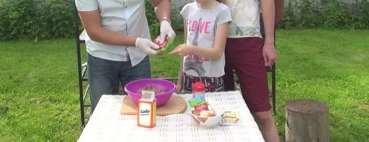 Чевапчичи. колбаски гриль: шаг 2