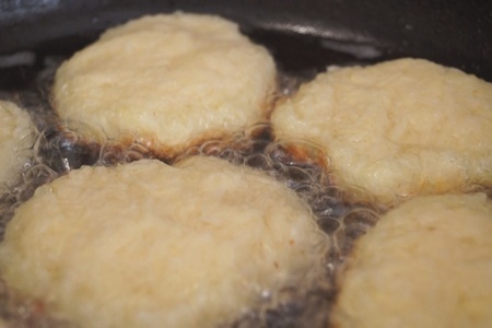 Лучший рецепт картофельных драников. невероятно вкусные и ароматные! : шаг 4