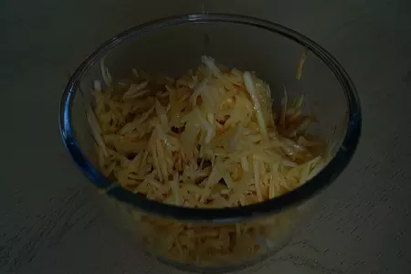 Невероятная вкуснятина к чаю | сладкие конвертики из лаваша: шаг 2