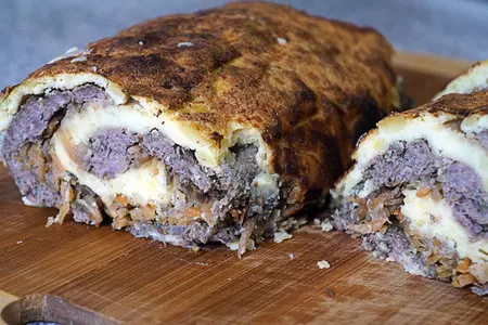 Рулет картофельный с мясом: шаг 9