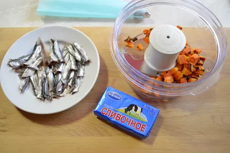 Паштет из сливочного масла хамсы и моркови: шаг 4