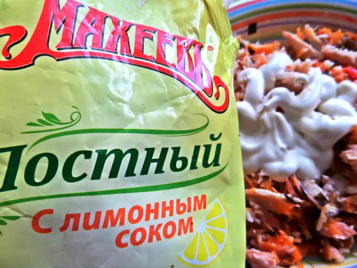 Рыбный салат с пармезаном: шаг 8