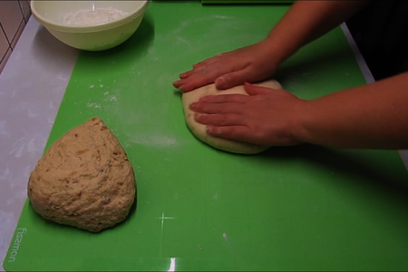 Луковый хлеб в духовке: шаг 3