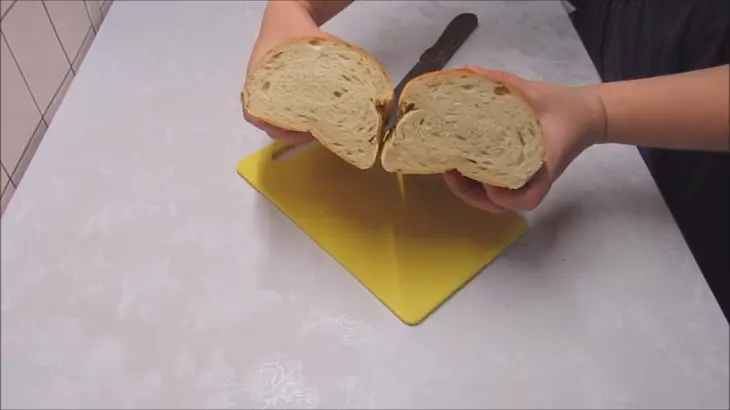 Луковый хлеб в духовке: шаг 4