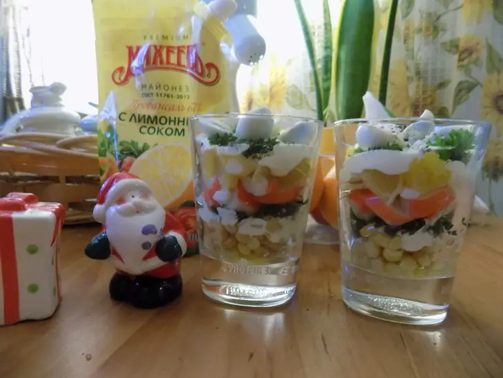 Крабовый салат с апельсином: шаг 6