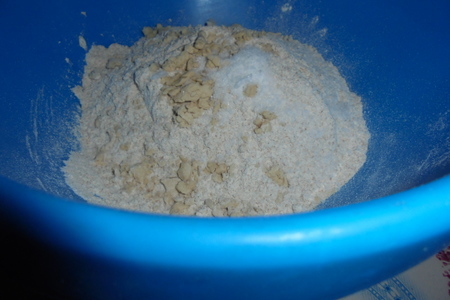 Цельнозерновой хлеб с семенами льна и кунжутом: шаг 2