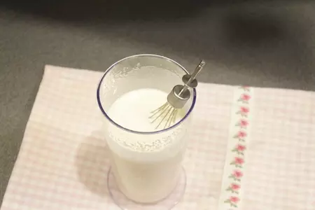 Маковый торт с ягодами и маршмеллоу: шаг 4